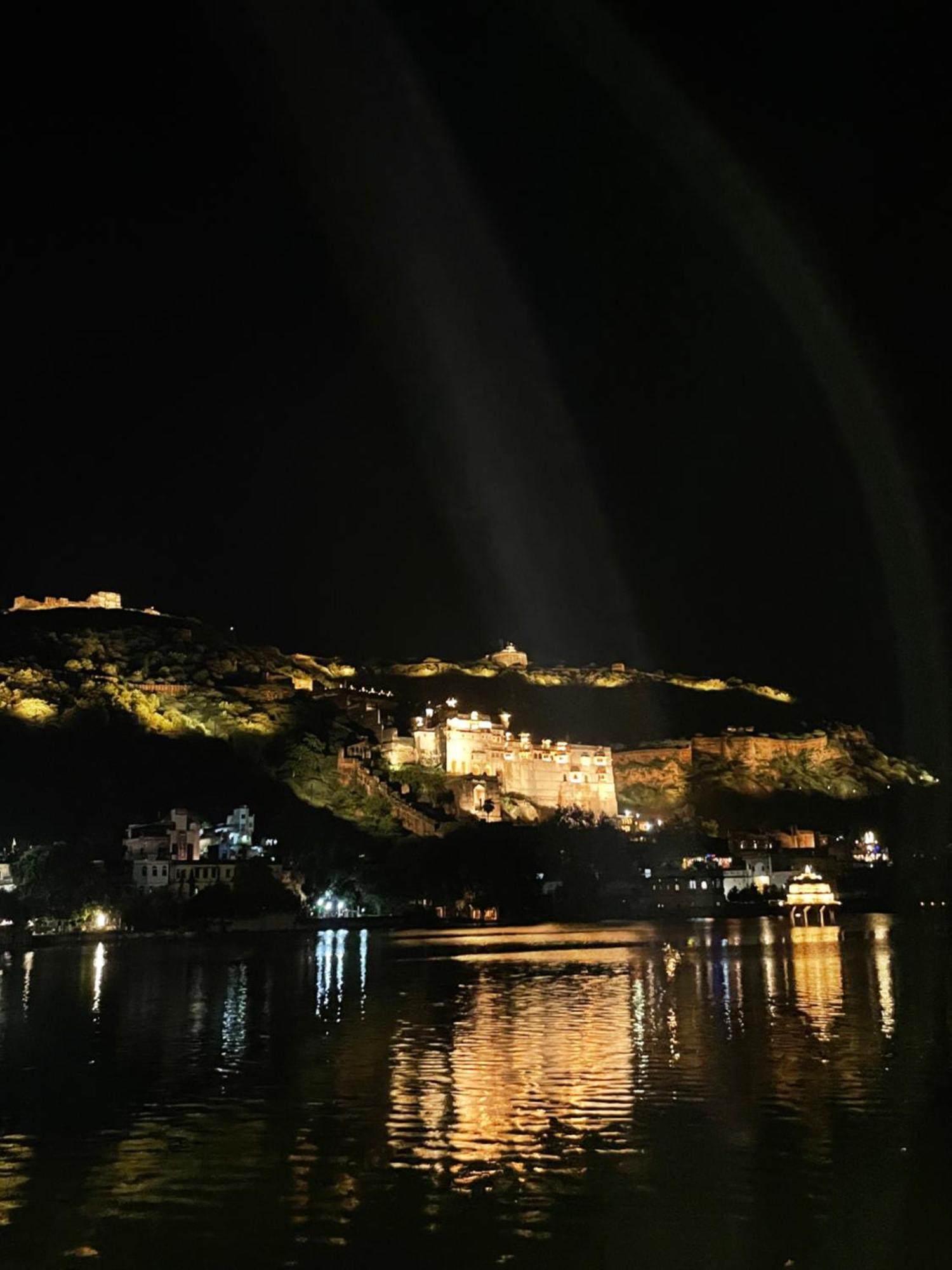 Haveli Katkoun Otel Būndi Dış mekan fotoğraf